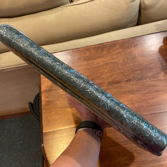 NEW CREATIVE MEMORIES Album 12 x 12  DARK Green Factory Sealed Flex-Hinge Cover - Picture 5 of 7